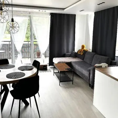 Sofia-mona Luxury